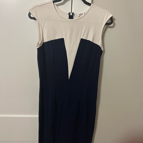VENUS Navy and Cream Midi Dress - Picture 2 of 4
